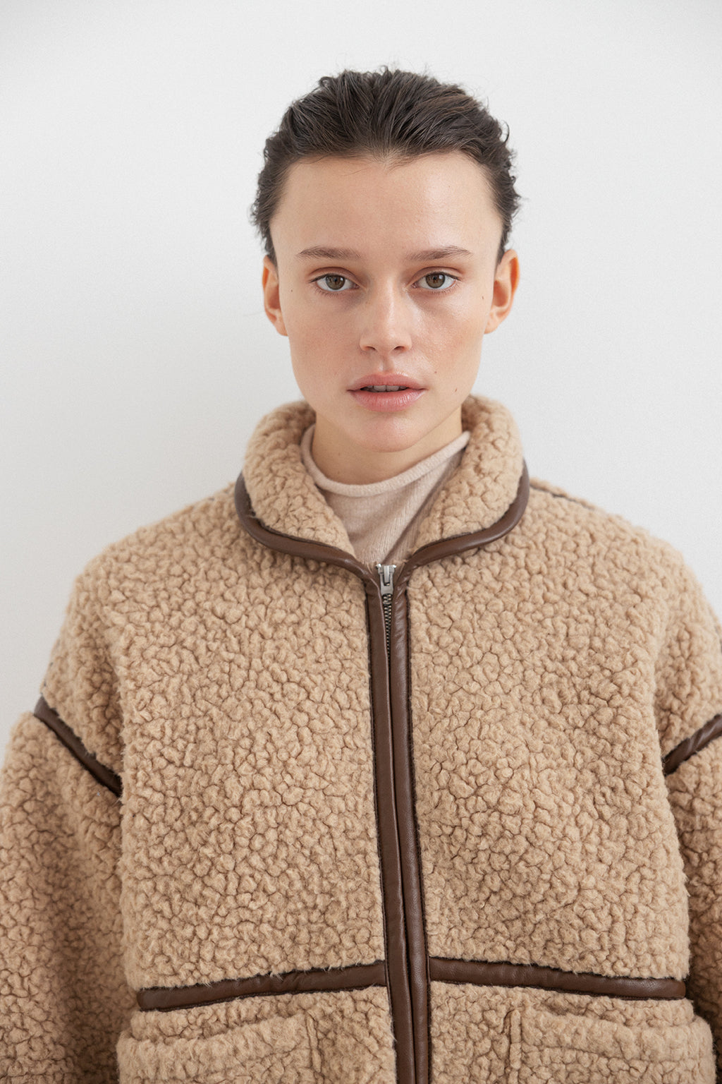 Fanny Jacket Camel - Project AJ117