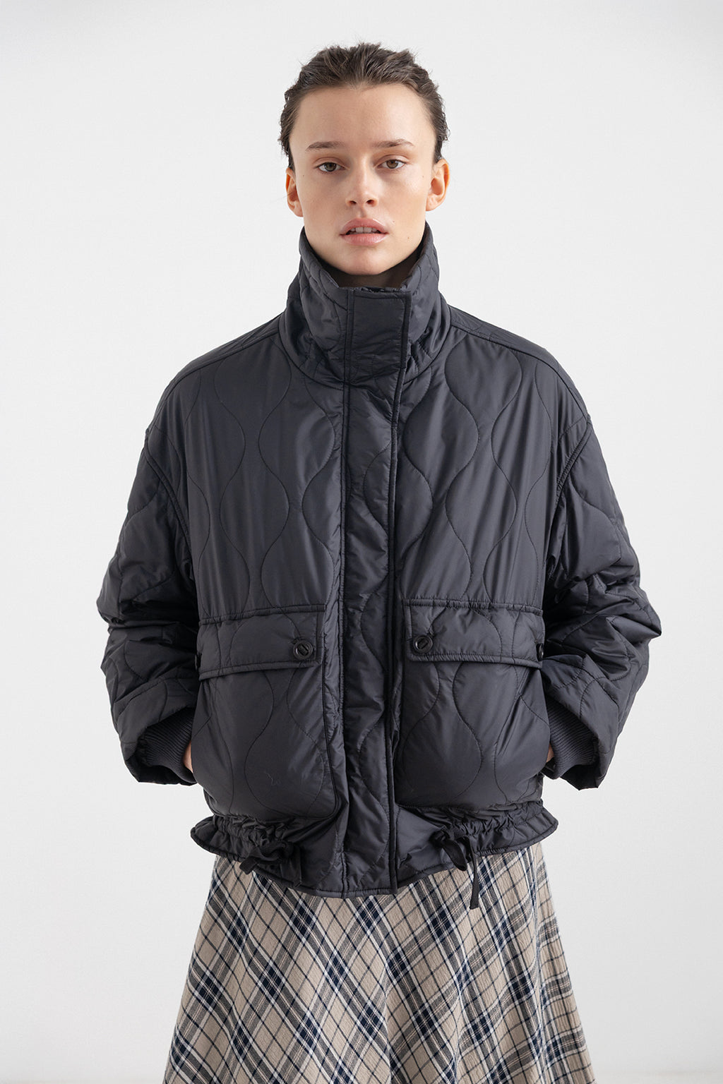 Naja quilted Jacket Black - Project AJ117