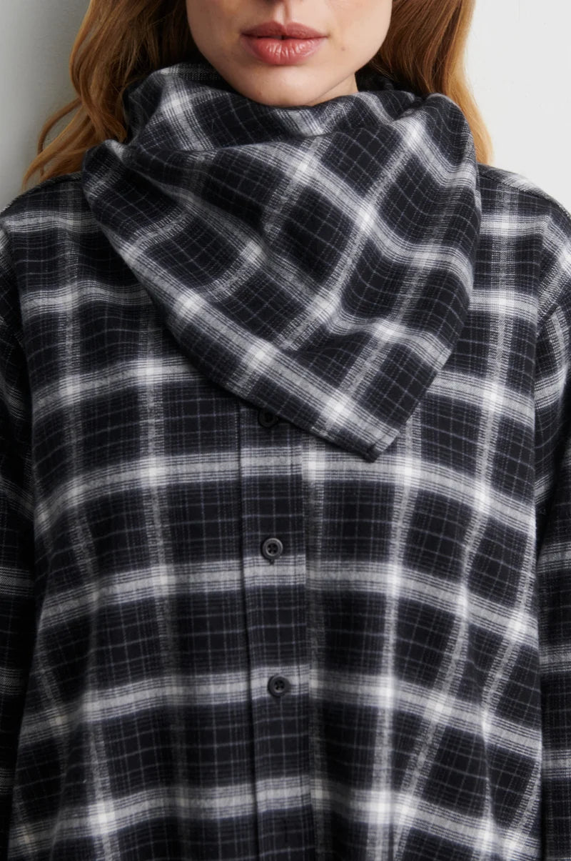 Genola Scarf Black - Second Female