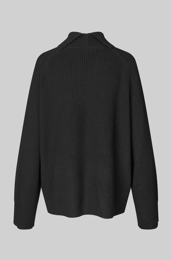 Ettas Knit T-Neck Black - Second Female